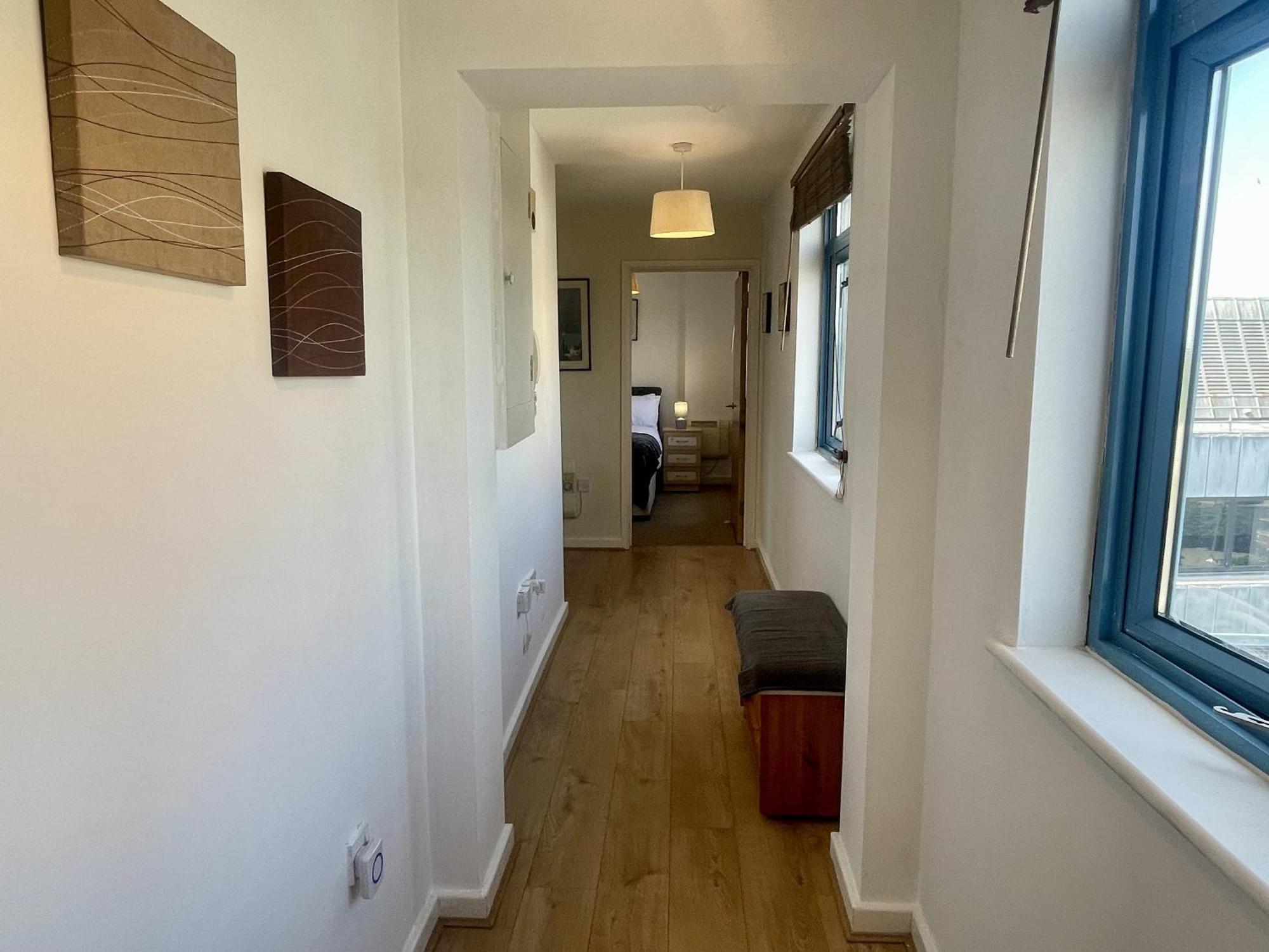Hk Life Serviced Apartment , City Centre Swindon Exterior foto