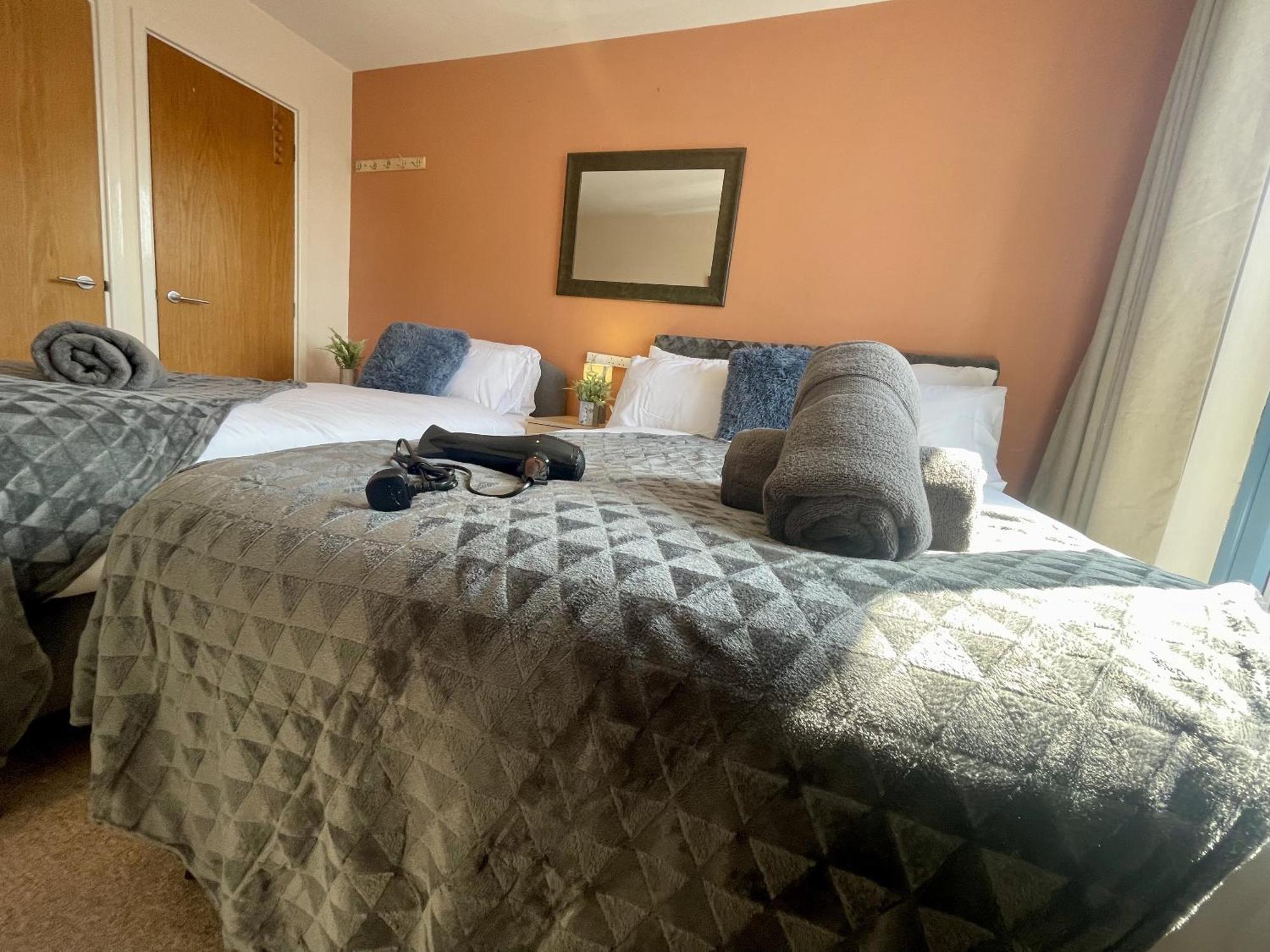 Hk Life Serviced Apartment , City Centre Swindon Exterior foto